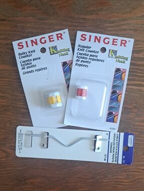 Stitch Counters And Cable Stitch Holder Bundle